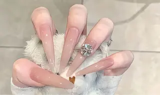 ネイル D-BEAUTY Nailsalonのネイルデザイン