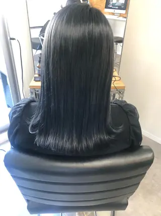 セミロング カラー OFF YUYAのヘアスタイル