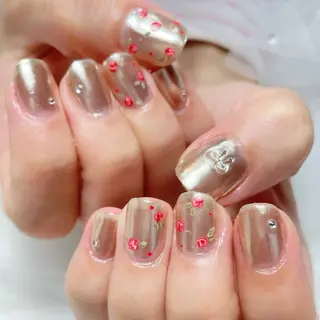 ネイル AneMone Lisaのネイルデザイン