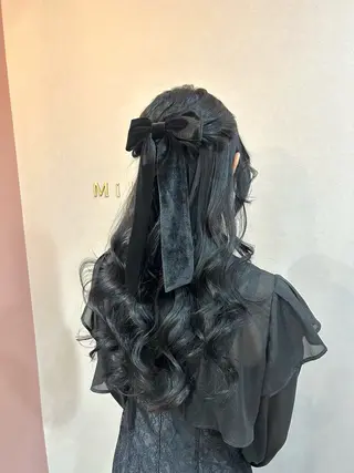 ロング Mila Hazukiのヘアスタイル