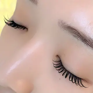 マツエク・マツパ private eye salon and N所属・Kojima Naoのマツエク・マツパデザイン