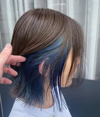 ミディアム カラー 磯田 冬弥のヘアスタイル