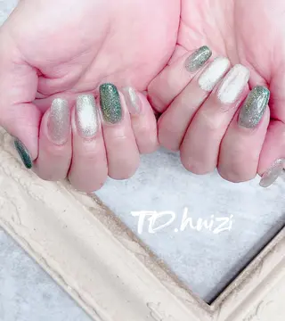 ミディアム めぐみのネイルサロン 惠のネイルデザイン