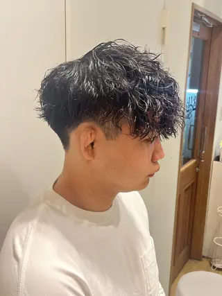 パーマ メンズ 吉松 大輝のヘアスタイル