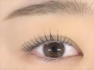 マツエク・マツパ cocoro久喜所属・秋田 みくのマツエク・マツパデザイン