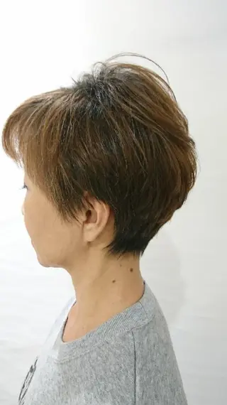 ショート 齋藤  愛美のヘアスタイル