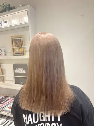 セミロング カラー 新宿 新井彩斗のヘアスタイル