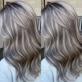 ロング カラー 表参道/ハイライト バレイヤージュのヘアスタイル