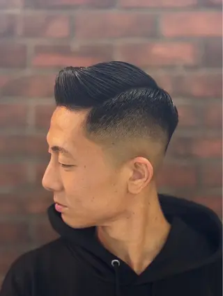 ショート ヒロ銀座 barber shop 丸の内店所属・雨宮 琴葉のヘアスタイル