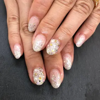 ネイル esNail&eye イーズネイル＆アイのネイルデザイン