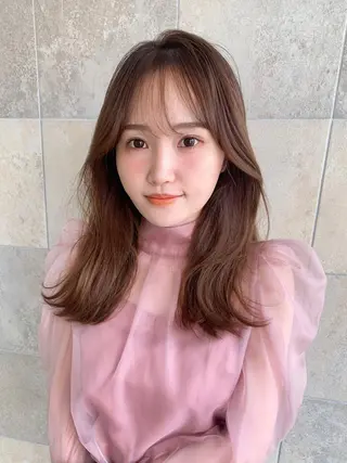 セミロング ブリーチなしダブル/ レイヤーカット 小棹のヘアスタイル