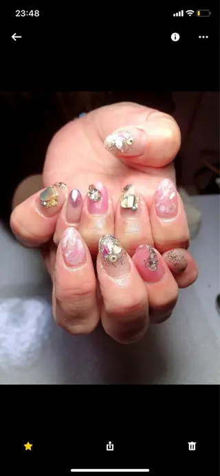 ネイル マックスケリー梅田店所属・佐橋 友美のネイルデザイン