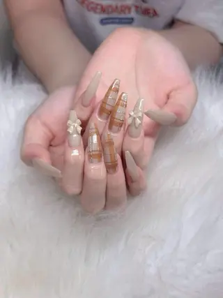 ネイル Anh Nail 歌舞伎町のネイルデザイン