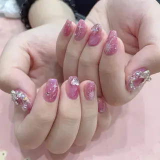 ネイル The Bomのマツエク・マツパデザイン