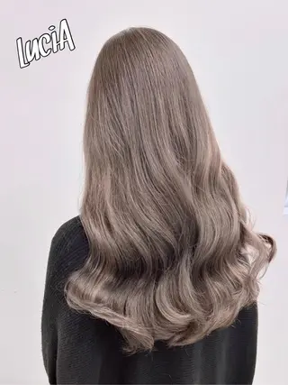 ロング カラー LuciA/エクステ カラーのヘアスタイル
