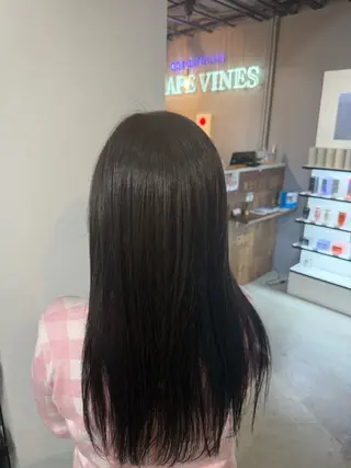 カラー 篠田 舞のヘアスタイル