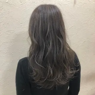 ロング カラー ENIF ヤマグチアツコのヘアスタイル