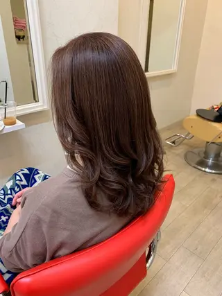 セミロング カラー show hair所属・岡本 幸法のヘアスタイル