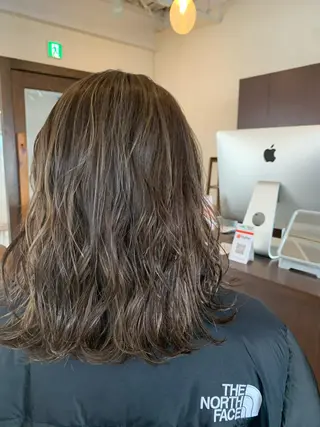 ミディアム カラー Emma ecole所属・Emma ecole /栄/RIOのヘアスタイル