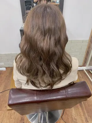 ミディアム カラー 松本 和之のエステ・リラクイメージ