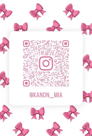 カラー 𝑴𝑰𝑨🎀赤髪 /ピンク/髪質改善のヘアスタイル