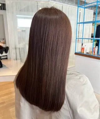 ロング カラー 伊藤 かなのヘアスタイル