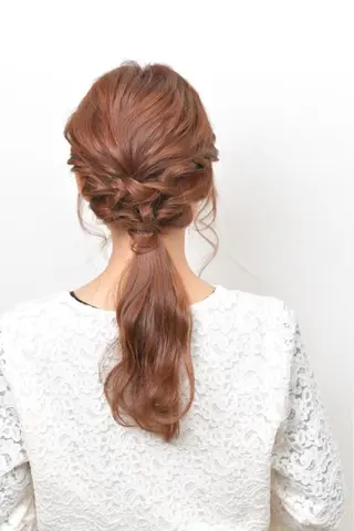 セミロング ヘアアレンジ トレンドヘアーに🌈 川村　静香のヘアスタイル