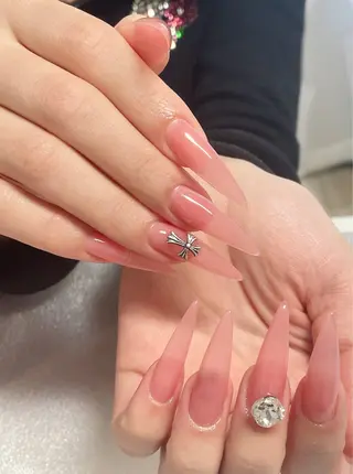 ネイル Liora nail所属・Liora (リオラ)のネイルデザイン