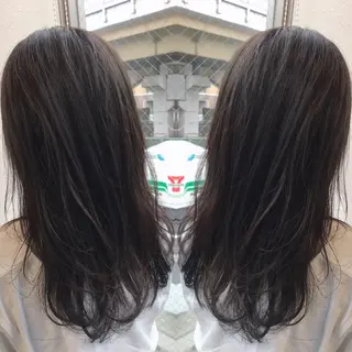 セミロング カラー 柴田 祐輔のヘアスタイル