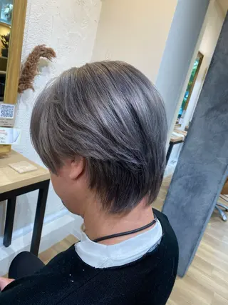 メンズ 大島 瑞穂　ビズヘアーのマツエク・マツパデザイン