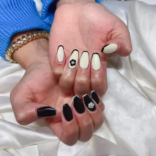 ネイル VIVIAN リサのネイルデザイン