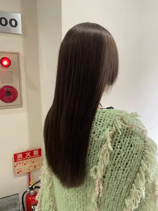 ロング カラー レイヤーカット 🪐REIKAのヘアスタイル