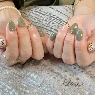 ネイル Flore (フロール)の眉毛・アイブロウイメージ