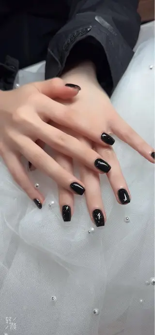 ネイル Fairyフェアリーネイルサロン所属・ゴ .のネイルデザイン