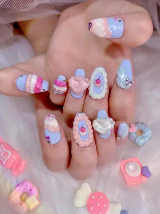 ネイル シェアサロンLei.g(レイジー)所属・3Dアートネイル💗 都築レナのネイルデザイン