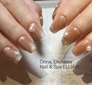 ネイル Nail & Spa ELIJAH(ネイルアンドスパイライジャ)所属・ダンラップ新里 友簣乃のネイルデザイン