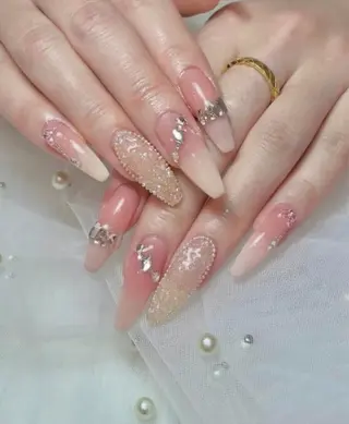 ネイル ETELUNA Nail 銀座店【パラジェル/フィルイン/チップスカルプ/マグネット/ニュアンス】所属・周 テイのネイルデザイン