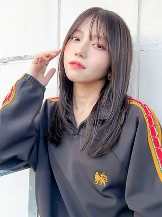 ミディアム Aura所属・丸山 心 / 艶カラーのヘアスタイル