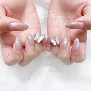 ネイル 🌻FAN'S STUDIO池袋🌻のネイルデザイン