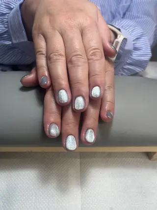 ネイル Nikoネイルサロン中野店所属・merci リカのネイルデザイン