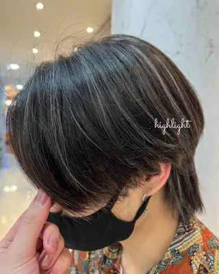 ショート カラー メンズ 小山 雄大のヘアスタイル