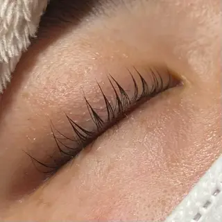 マツエク・マツパ メンズパーマ眉毛 特化アユム🔥のヘアスタイル