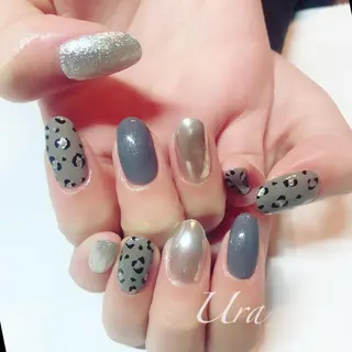 ネイル UrakoNail 《nail》のネイルデザイン