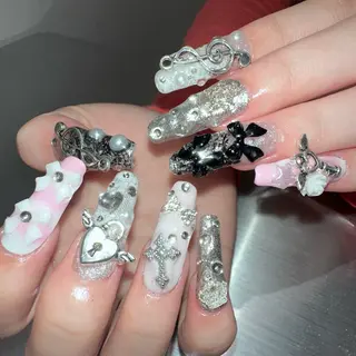 ネイル 👽個性派ネイル🎀 komachiのヘアスタイル