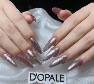 ネイル D‘OPALE所属・DOPALE、もも 彦奇のネイルデザイン