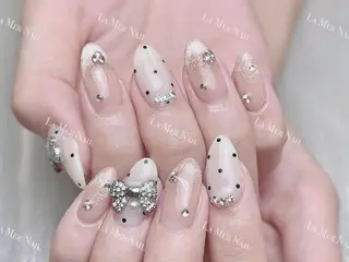 ネイル 🌻 Momoko_のネイルデザイン