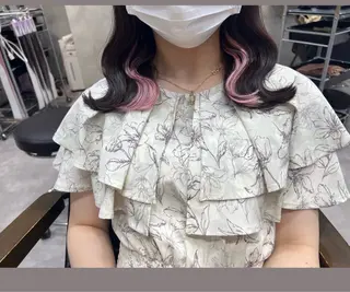 ミディアム 濱川響太レディース カットモデルのヘアスタイル