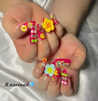 ネイル b.nari nailのネイルデザイン