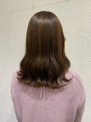 ミディアム 大野 美紅のヘアスタイル