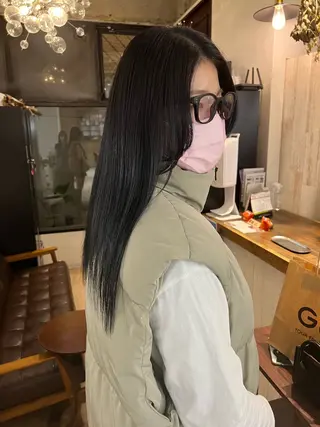 ロング カラー miyu✂︎Lien 上品なブリーチカラーのヘアスタイル
